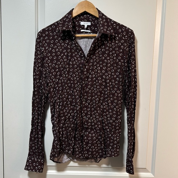 Reiss Burgundy white and black patterned viscose button down size small - Picture 1 of 4